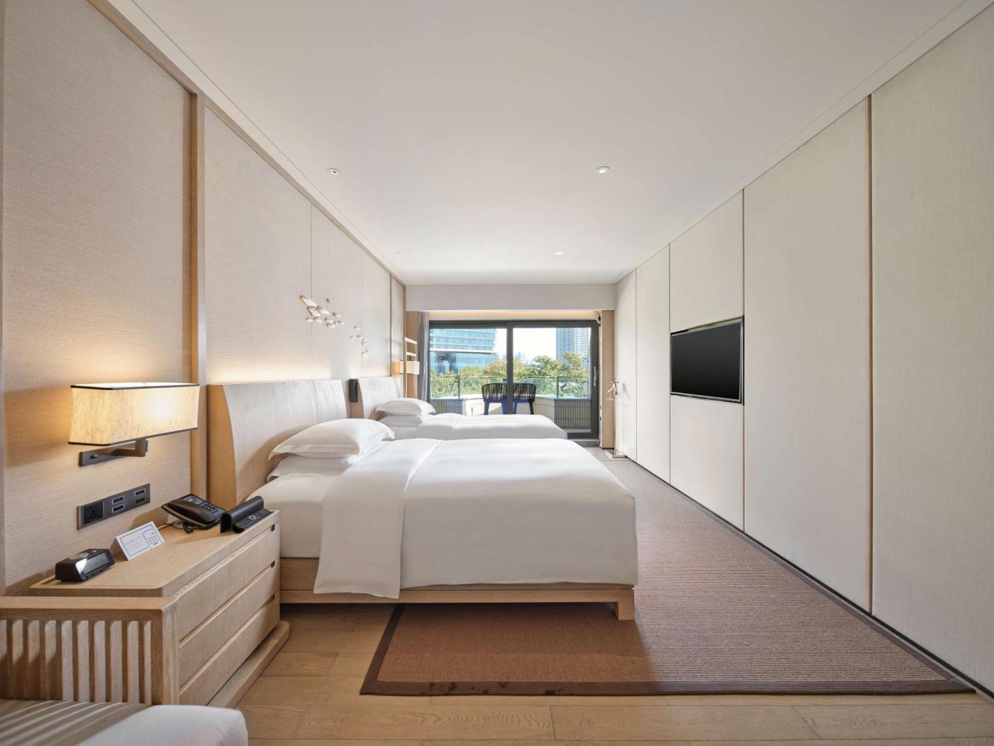 Hilton Shenzhen Shekou Nanhai Екстериор снимка
