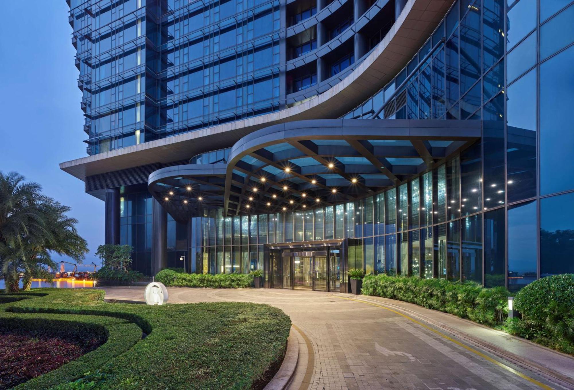 Hilton Shenzhen Shekou Nanhai Екстериор снимка